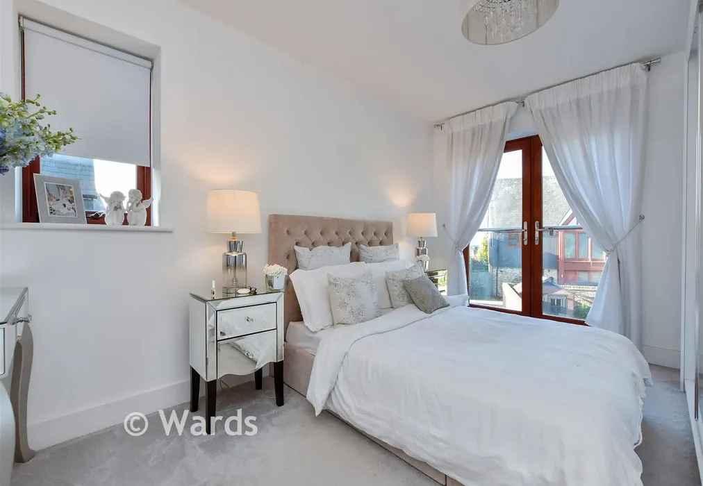 Bedroom 1 - Orchard Close, Birchington, Kent - Wards of Kent