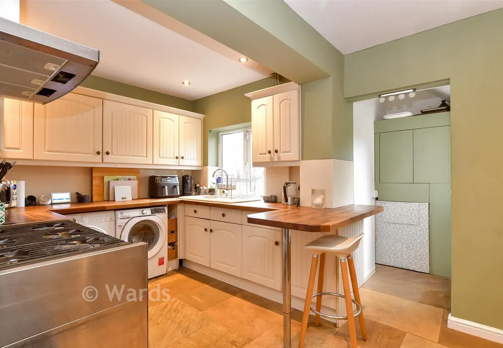 Kitchen - Arthur Road, Rochester, Medway - Wards of Kent