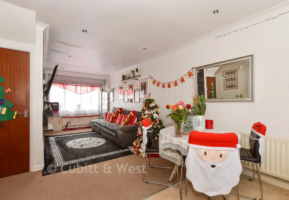 Lounge/ Kitchen/ Diner - East Park, Crawley, West Sussex - Wards of Kent