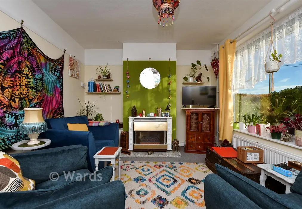 Lounge - Lower Road, Staple, Canterbury, Kent - Wards of Kent