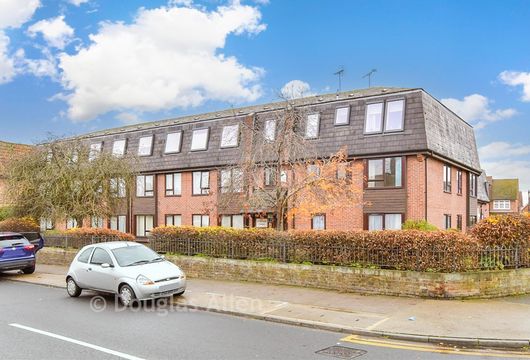 Mungo Park Road, Rainham, Essex - Wards of Kent