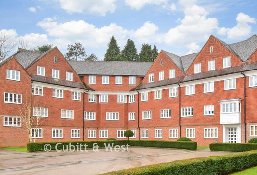 Elizabeth Drive, Banstead, Surrey - Wards of Kent