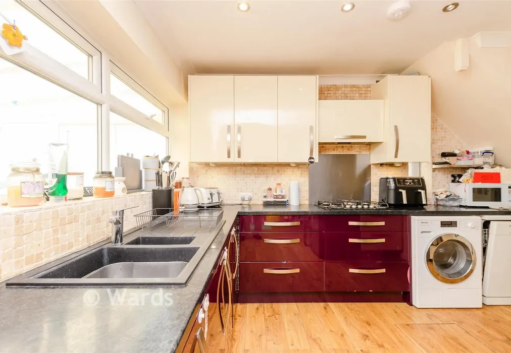 Kitchen/Diner - Linwood Avenue, Rochester, Kent - Wards of Kent