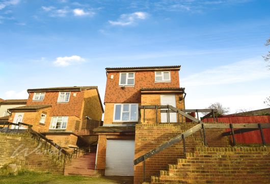 Aldington Close Chatham ME5 - Wards of Kent