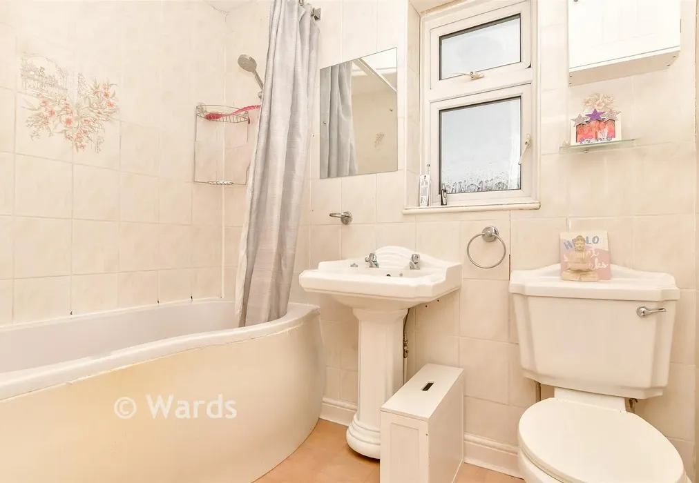 Bathroom - Haig Avenue, Rochester, Kent - Wards of Kent