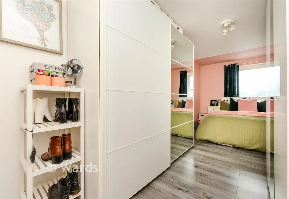 Bedroom 1 - Cameron Drive, Dartford, Kent - Wards of Kent