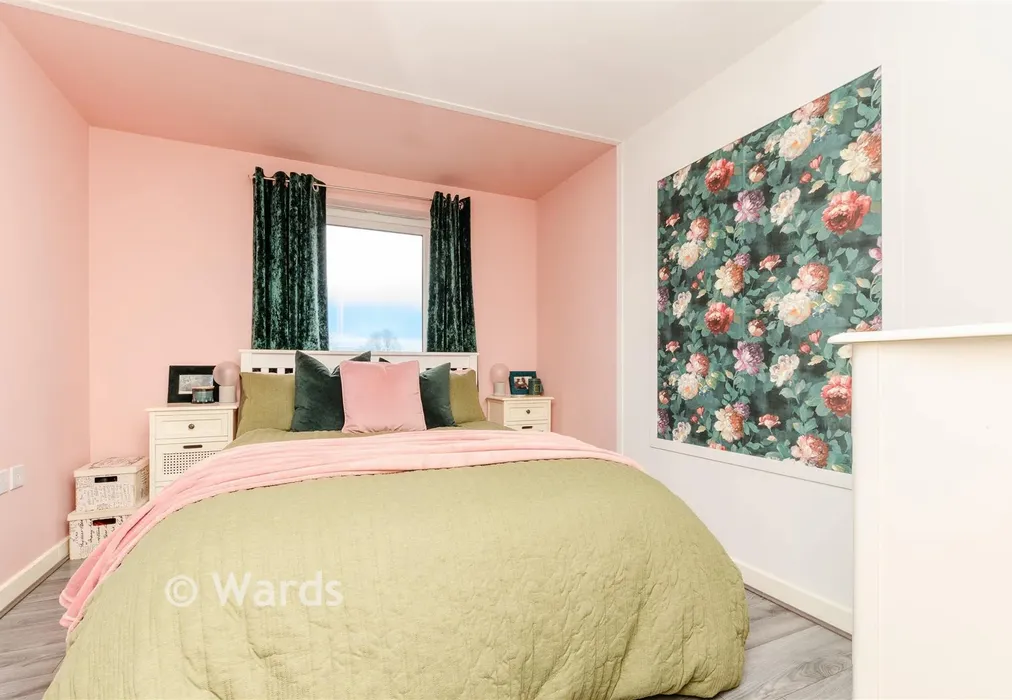 Bedroom 1 - Cameron Drive, Dartford, Kent - Wards of Kent