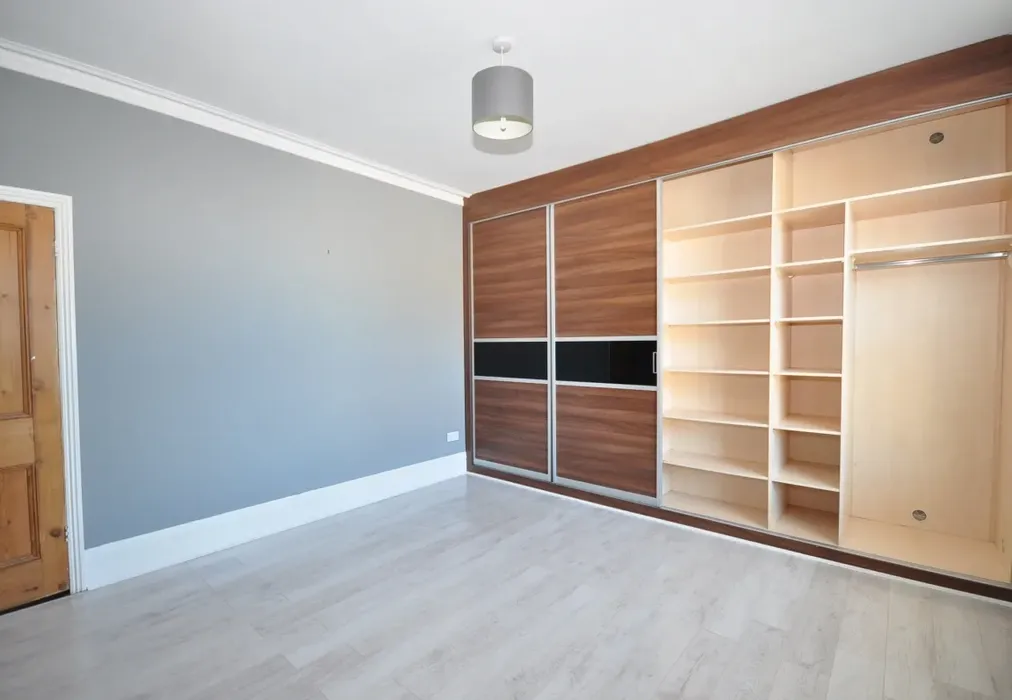 DSC_5310 - Lawrence Road Southsea PO5 - Wards of Kent