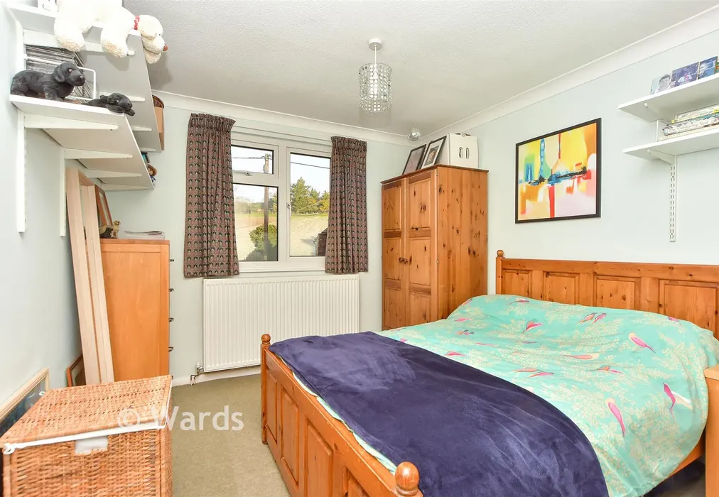 Bedroom 2 - The Street, Newnham, Sittingbourne, Kent - Wards of Kent