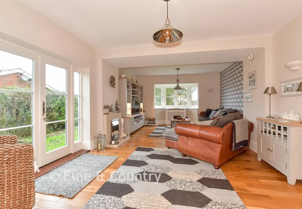 Living Room - Longage Hill, Rhodes Minnis, Canterbury, Kent - Wards of Kent