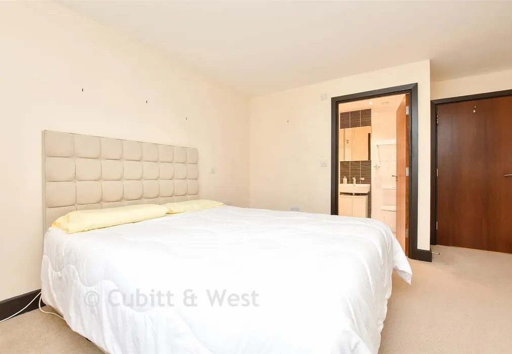 Bedroom 1 - St. Monica's Road, Kingswood, Surrey - Wards of Kent
