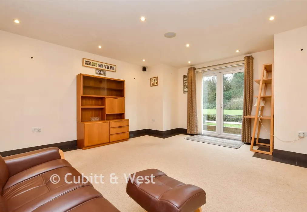 Lounge - St. Monica's Road, Kingswood, Surrey - Wards of Kent