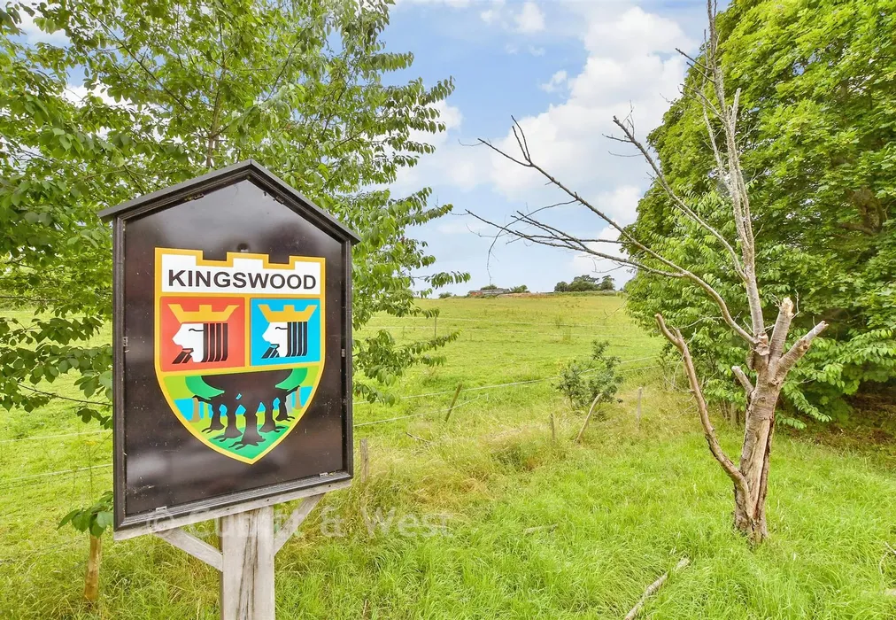 Surrounding Area - St. Monica's Road, Kingswood, Surrey - Wards of Kent