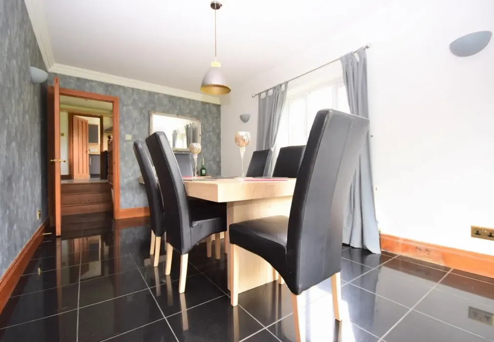 Dining room - Kingston Hill, Langdon Hills, SS16 - Wards of Kent