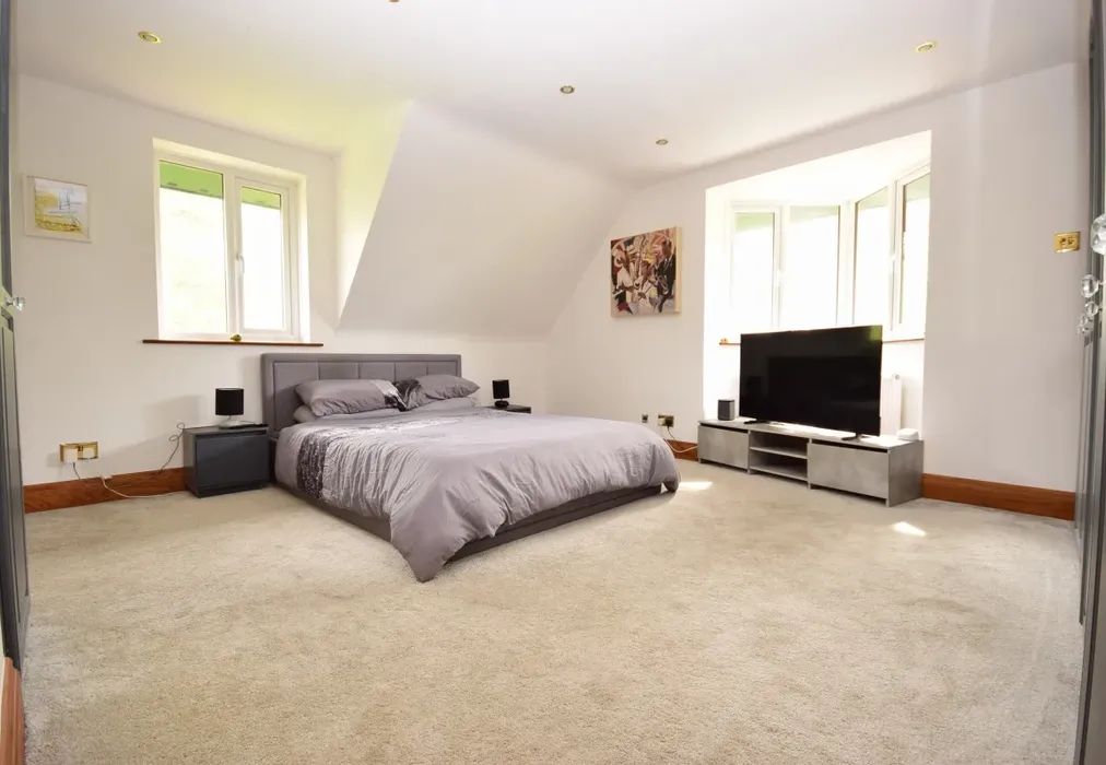 Bedroom 1 - Kingston Hill, Langdon Hills, SS16 - Wards of Kent
