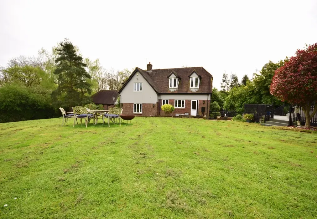 Rear exterior - Kingston Hill, Langdon Hills, SS16 - Wards of Kent