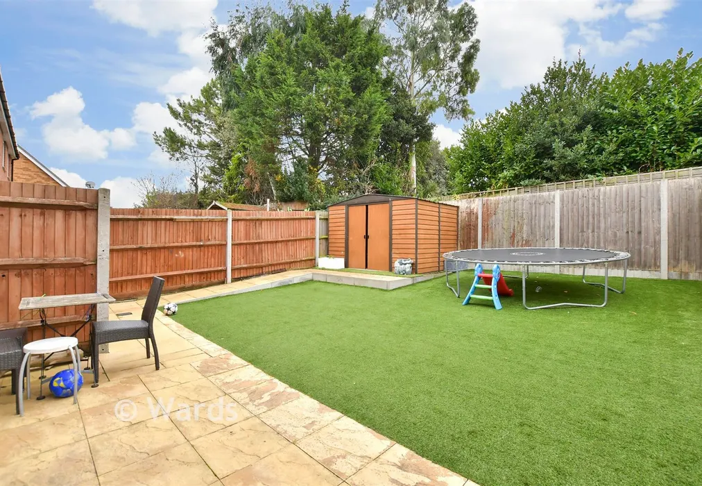Rear Garden - Great Clayne Road, Gravesend, Kent - Wards of Kent
