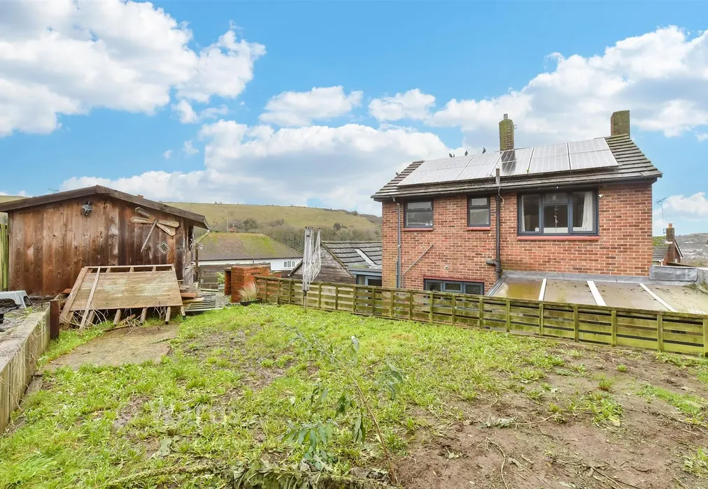 Rear Garden - Reading Road, Dover, Kent - Wards of Kent