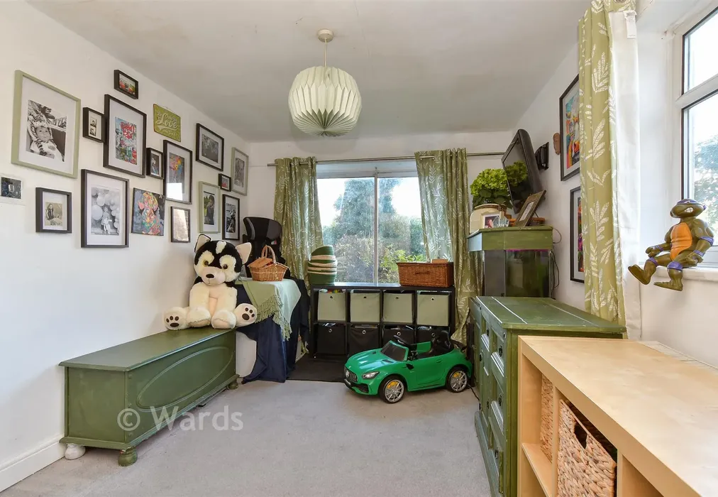 Dining Room - Lower Road, Faversham, Kent - Wards of Kent