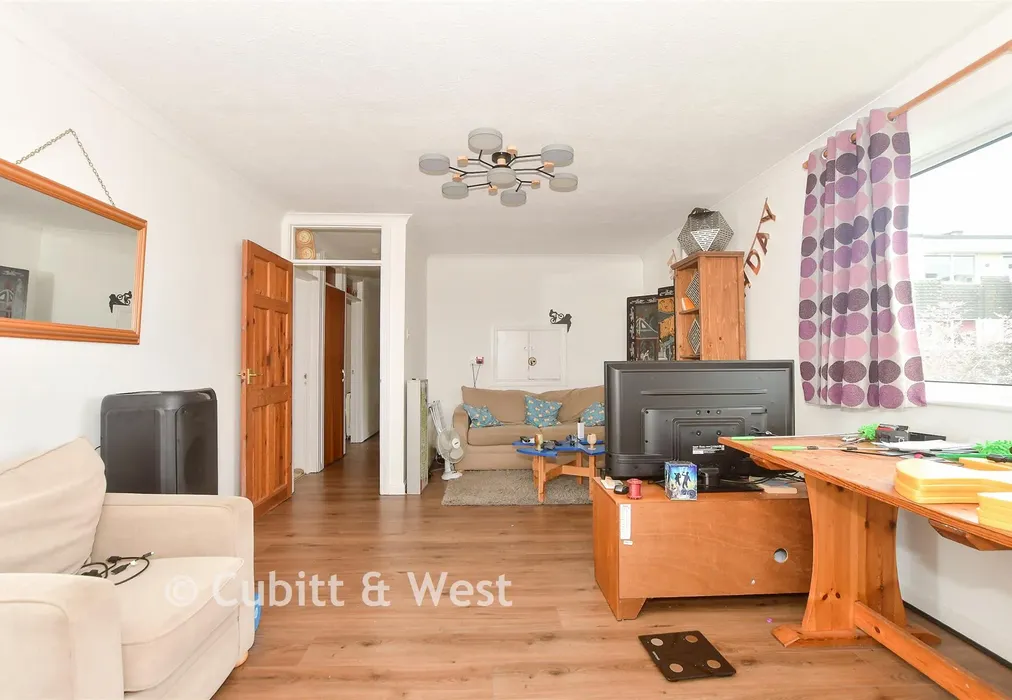 Lounge - Lower Street, Pulborough, West Sussex - Wards of Kent