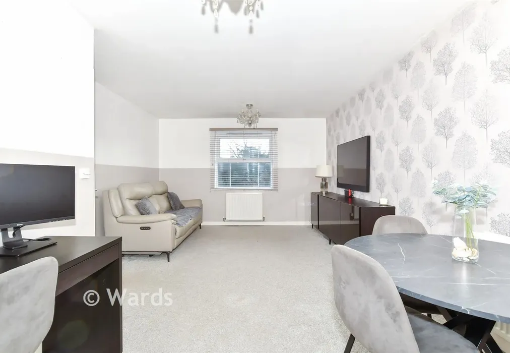 Lounge/Diner - Hawkes Way, Maidstone, Kent - Wards of Kent
