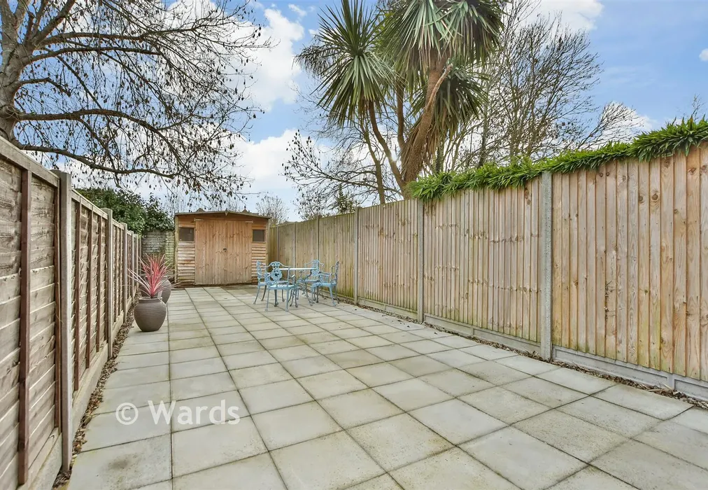 Rear Garden - St. Peter's Grove, Canterbury, Kent - Wards of Kent