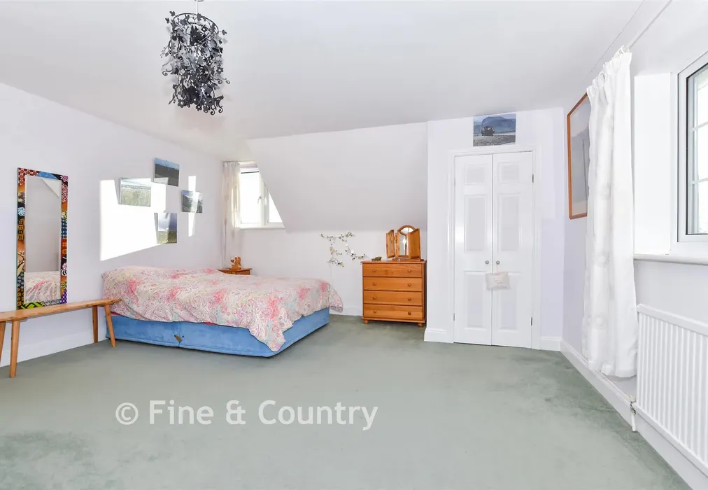 Bedroom 3 - Denstroude Lane, Denstroude, Canterbury, Kent - Wards of Kent