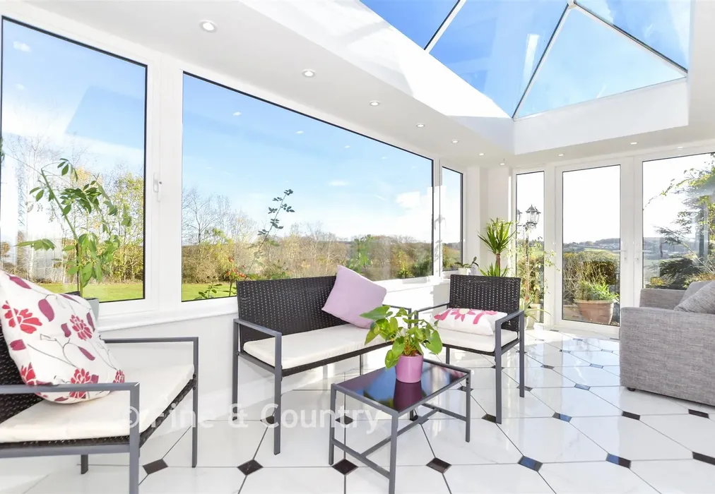 Conservatory Area - Denstroude Lane, Denstroude, Canterbury, Kent - Wards of Kent