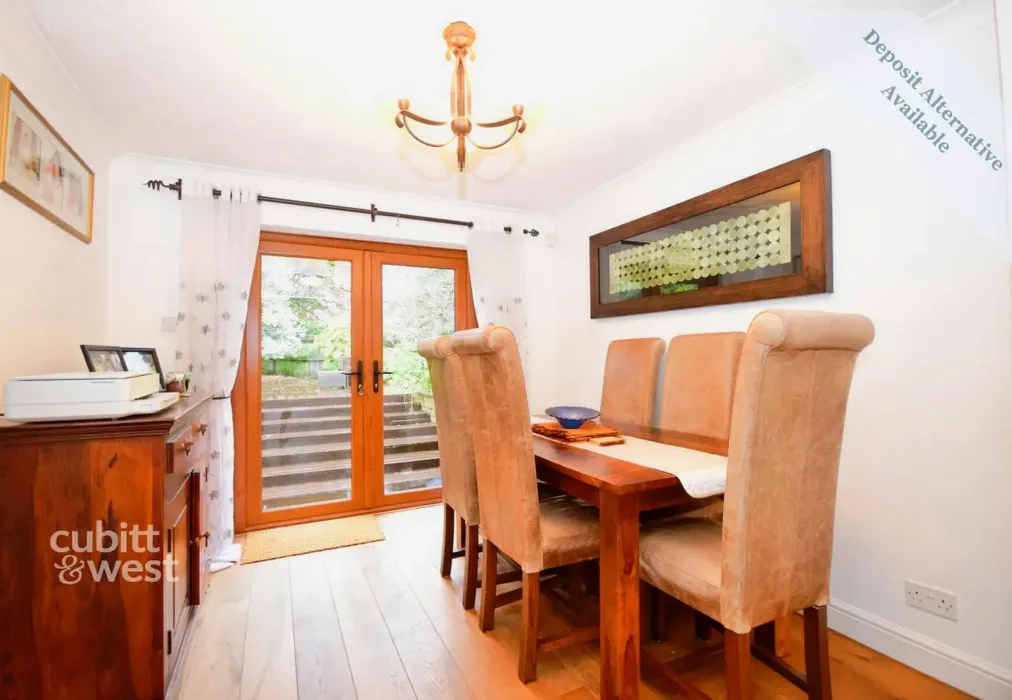 Dining Area - Crawley Lane Crawley RH10 - Wards of Kent