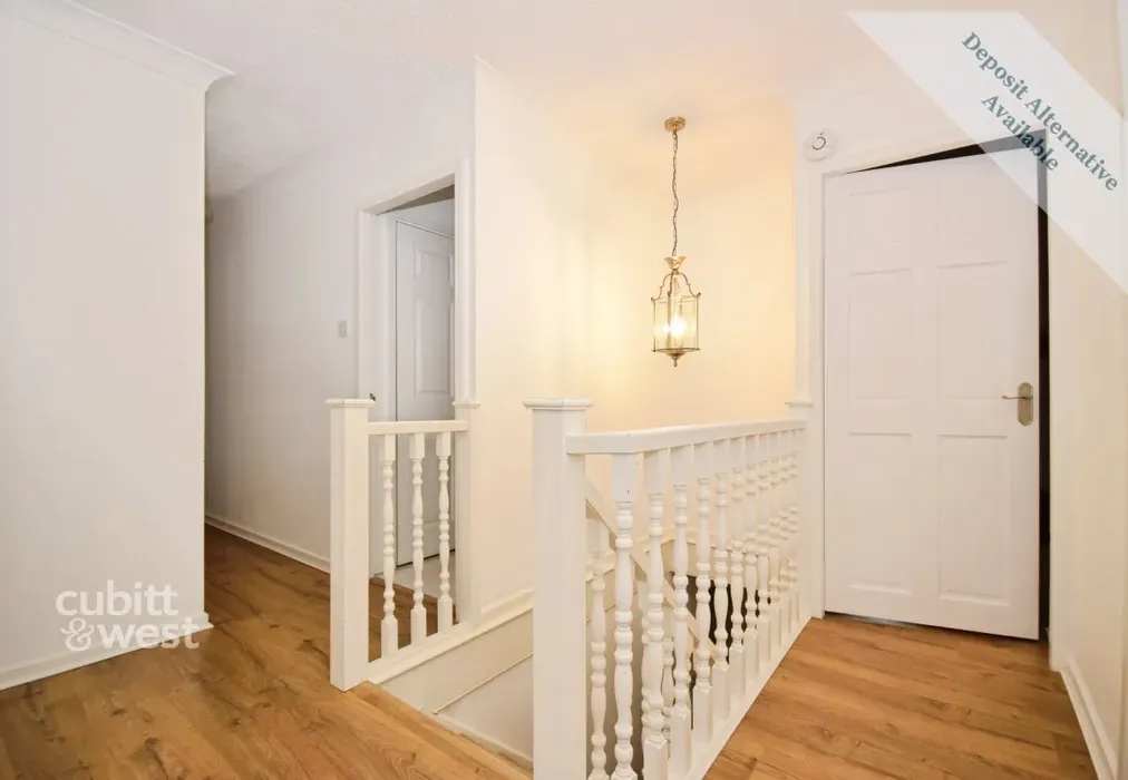 Landing - Crawley Lane Crawley RH10 - Wards of Kent