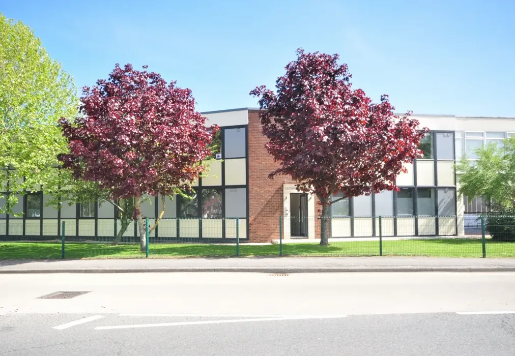 Front exterior - Radford Way, Billericay, CM12 - Wards of Kent