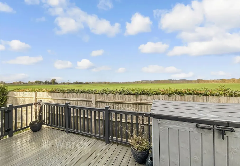 Veranda - Church Lane, East Peckham, Tonbridge, Kent - Wards of Kent