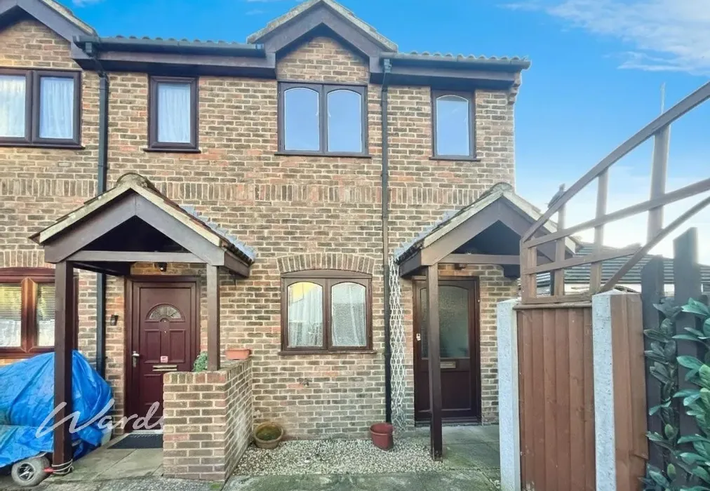 front - Ostlers Court Holborough Road ME6 - Wards of Kent