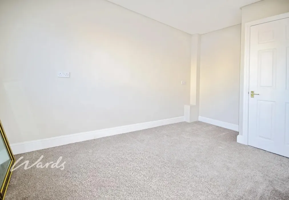 user_edited_photo... - Ostlers Court Holborough Road ME6 - Wards of Kent