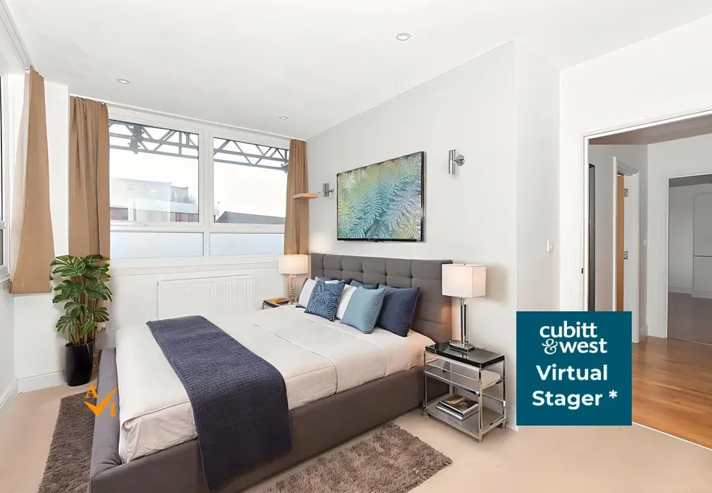 Bedroom 1 (Modern style) - London Road, East Grinstead, West Sussex - Wards of Kent