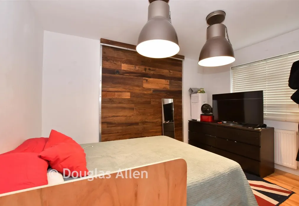 Dining Room - Hall Road, Chadwell Heath, Romford, Essex - Wards of Kent