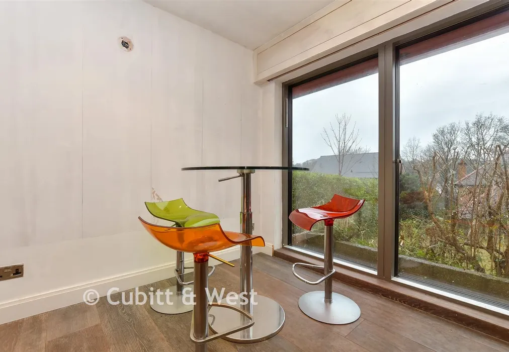 Kitchen / Dining Room - Russell Hill, Purley, Surrey - Wards of Kent