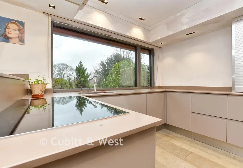 Kitchen / Dining Room - Russell Hill, Purley, Surrey - Wards of Kent
