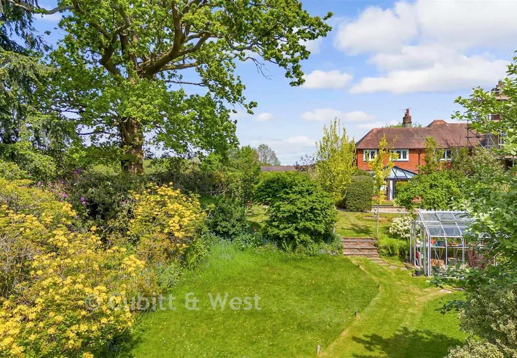Rear Garden - Turners Hill Road, Crawley Down, West Sussex - Wards of Kent