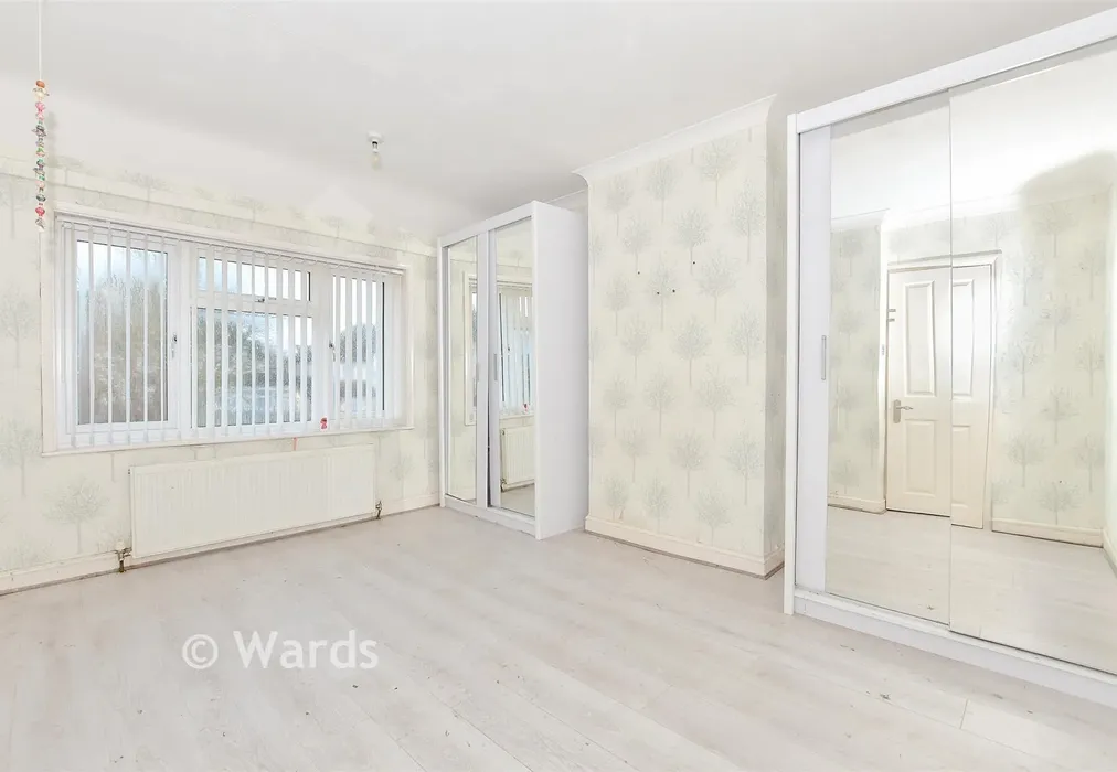Bedroom 1 - Gloucester Road, Maidstone, Kent - Wards of Kent