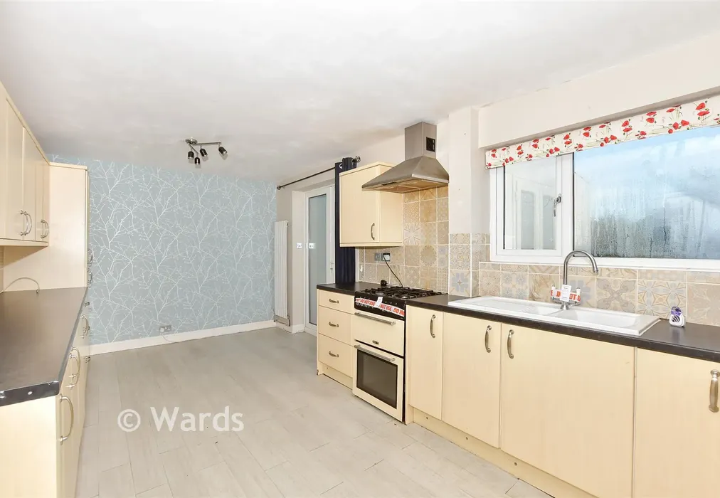 Kitchen/Diner - Gloucester Road, Maidstone, Kent - Wards of Kent
