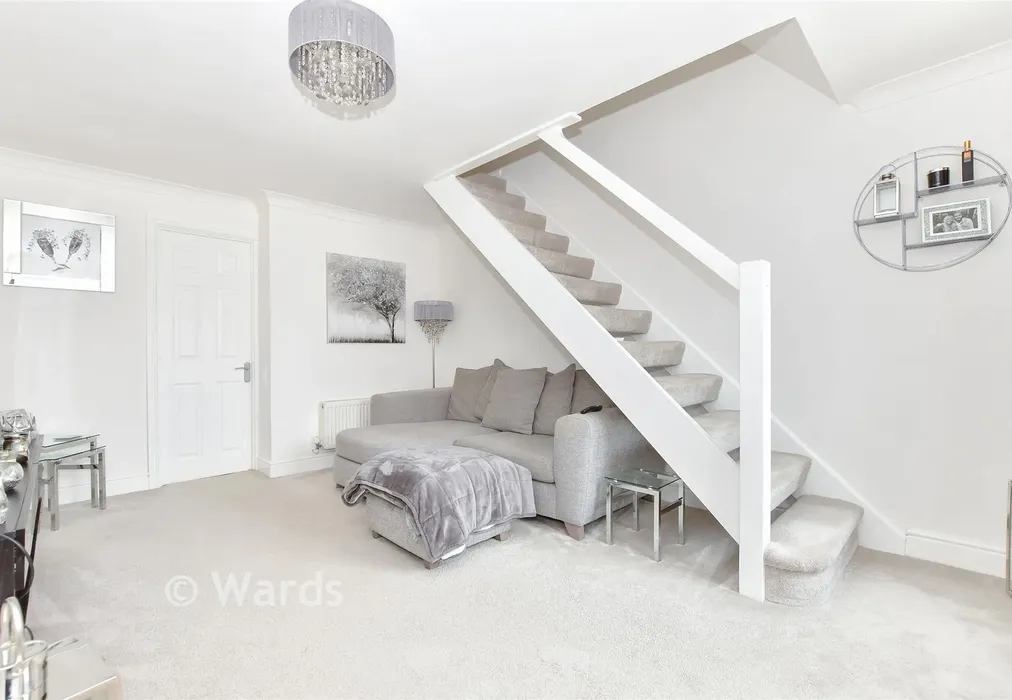 Lounge - The Weavers, Maidstone, Kent, Kent - Wards of Kent