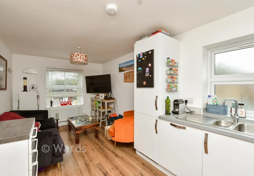 Lounge/ Kitchen - Albion Road, Broadstairs, Kent - Wards of Kent
