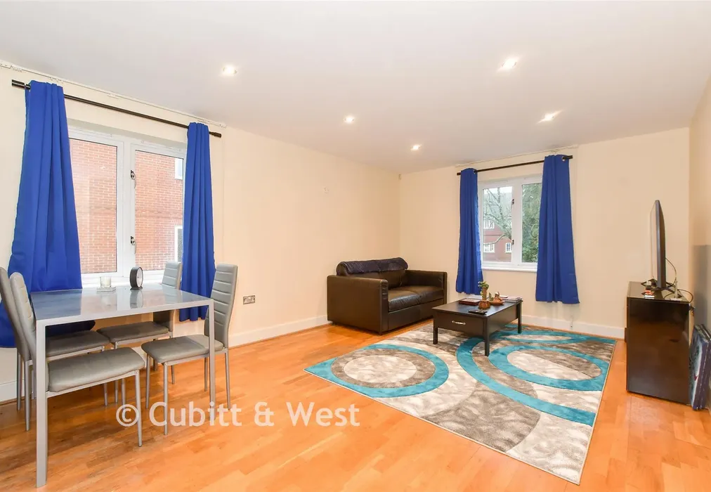 Lounge/Kitchen - Hurst Park, Horsham, West Sussex - Wards of Kent