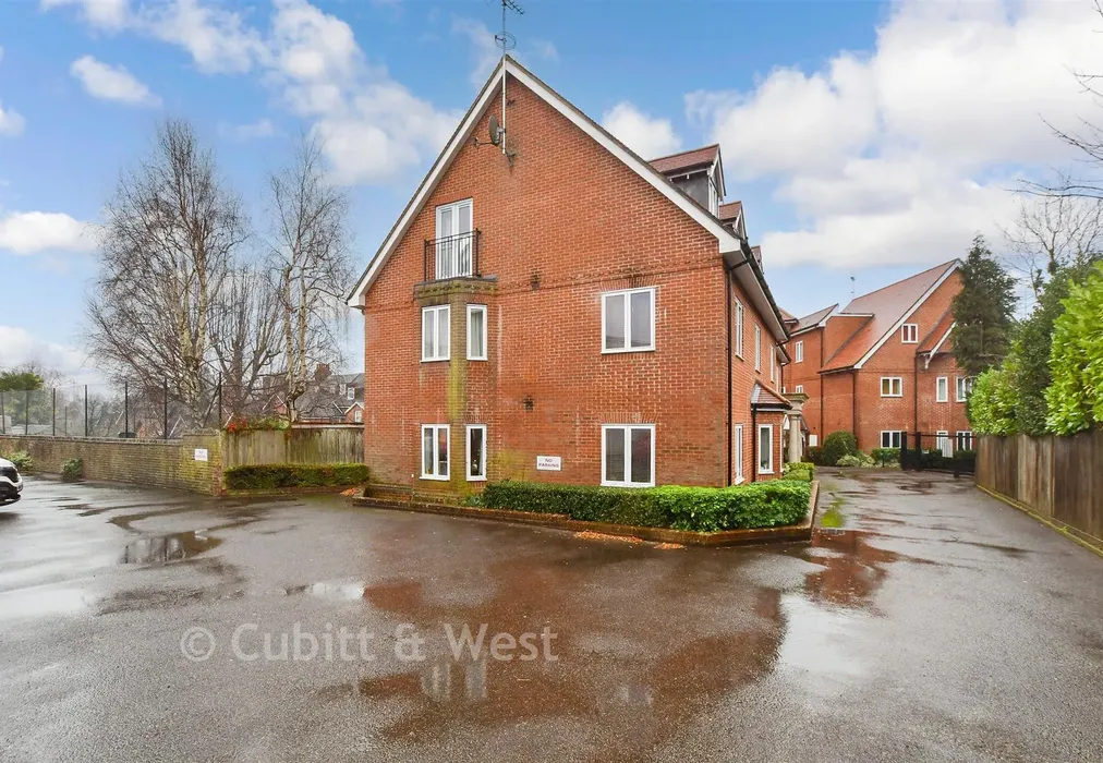 Side Elevation - Hurst Park, Horsham, West Sussex - Wards of Kent