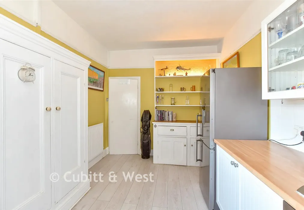 Kitchen - Elm Grove, Southsea, Hampshire - Wards of Kent