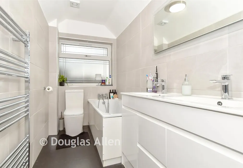 Bathroom - Sackville Crescent, Harold Wood, Essex - Wards of Kent