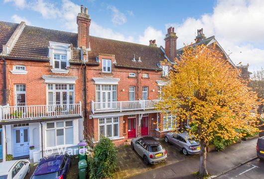 Douglas Avenue, Hythe, Kent - Wards of Kent