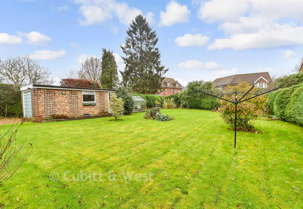 Rear Garden - Crawley Down Road, Felbridge, West Sussex - Wards of Kent