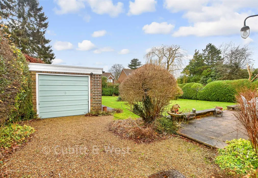 Rear Garden - Crawley Down Road, Felbridge, West Sussex - Wards of Kent